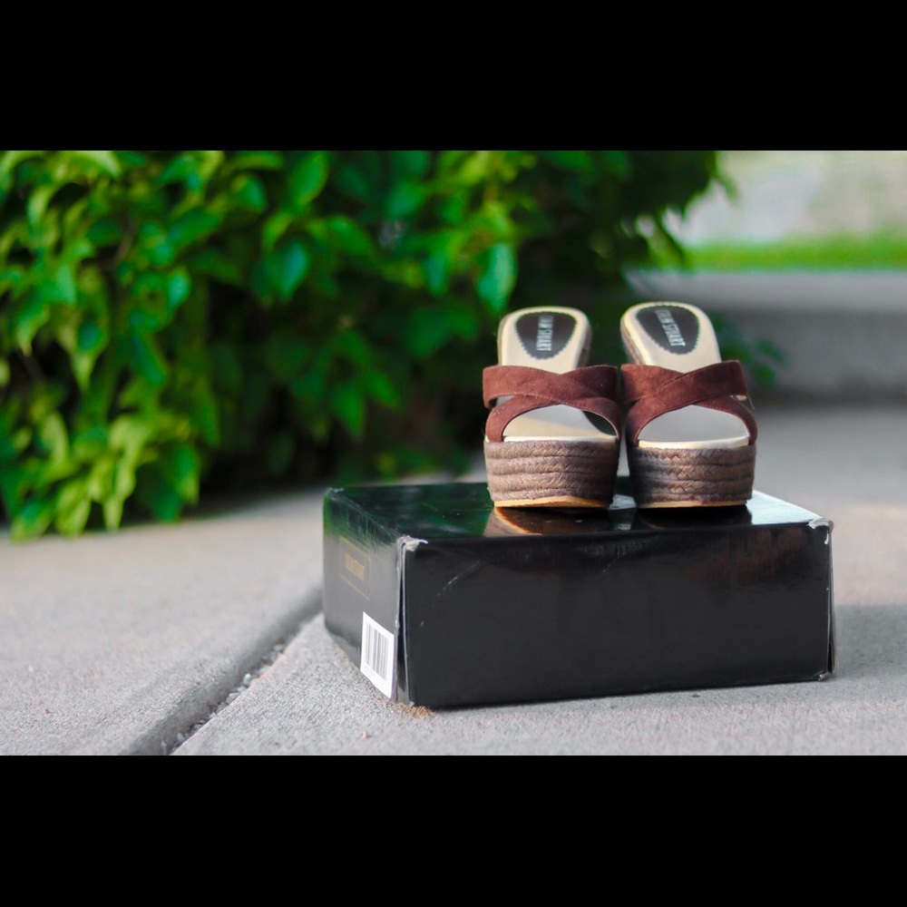 SOLD Victoria’s Secret Colin Stuart Wedge Sandals